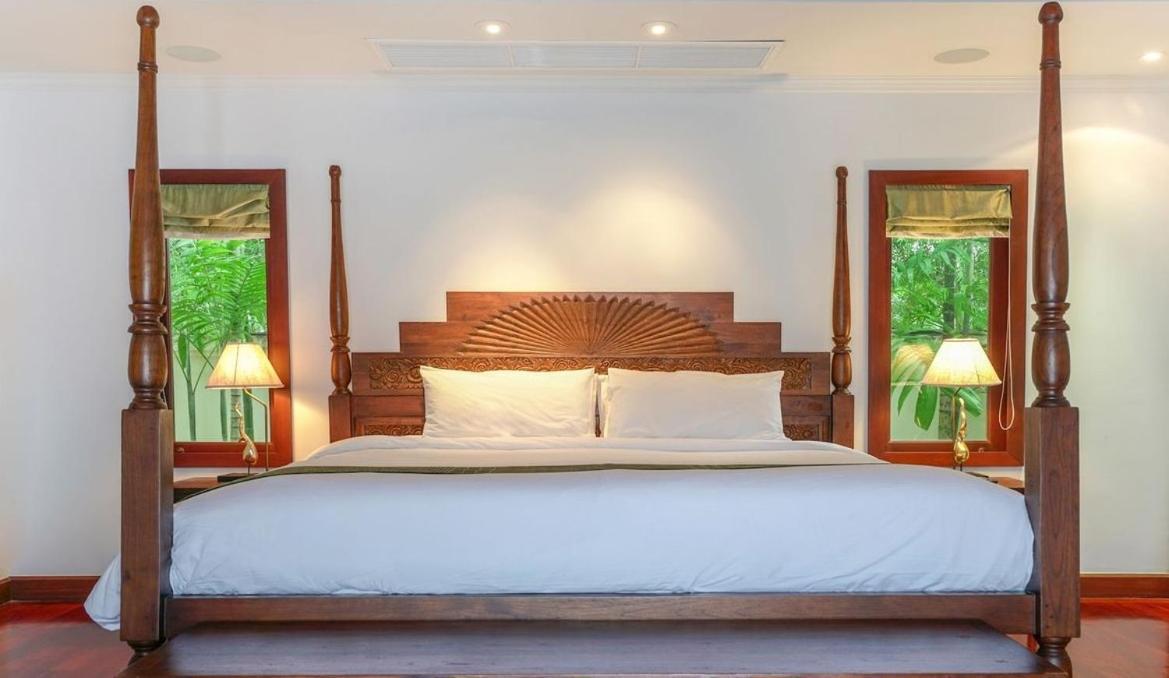 Sea-Esta Villa Bang Tao Beach  Exterior photo