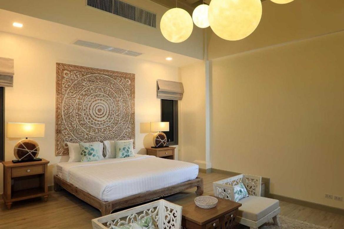 Sea-Esta Villa Bang Tao Beach  Exterior photo